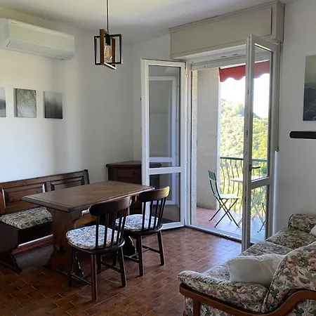 La Casa Del Viandante Lägenhet Perledo